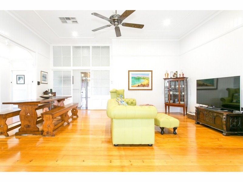 22 Kelly Street, The Range QLD 4700