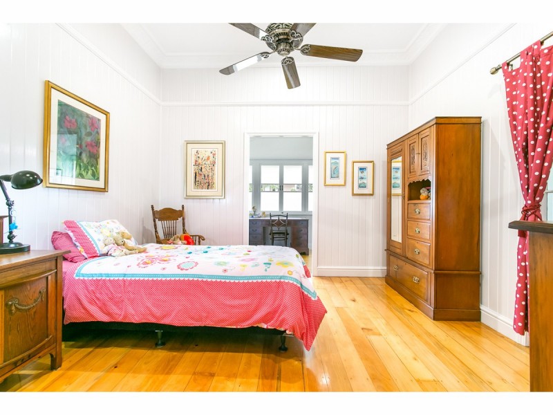 22 Kelly Street, The Range QLD 4700