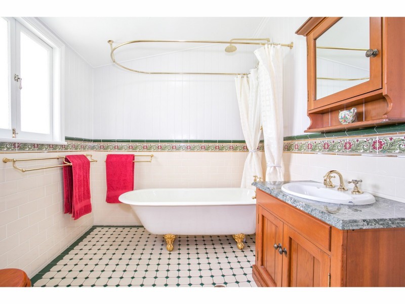 22 Kelly Street, The Range QLD 4700