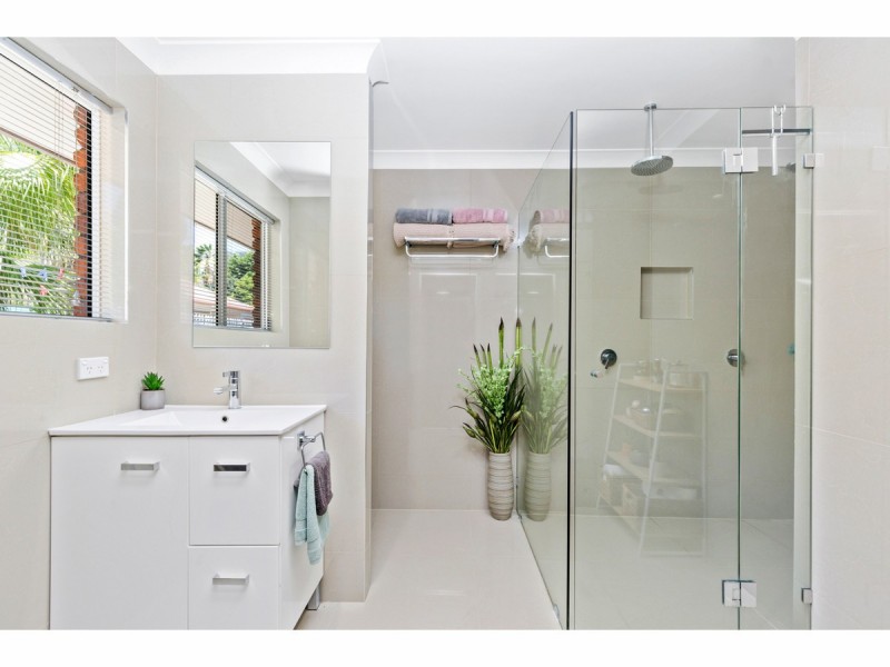 18 Cargill Avenue, Frenchville QLD 4701