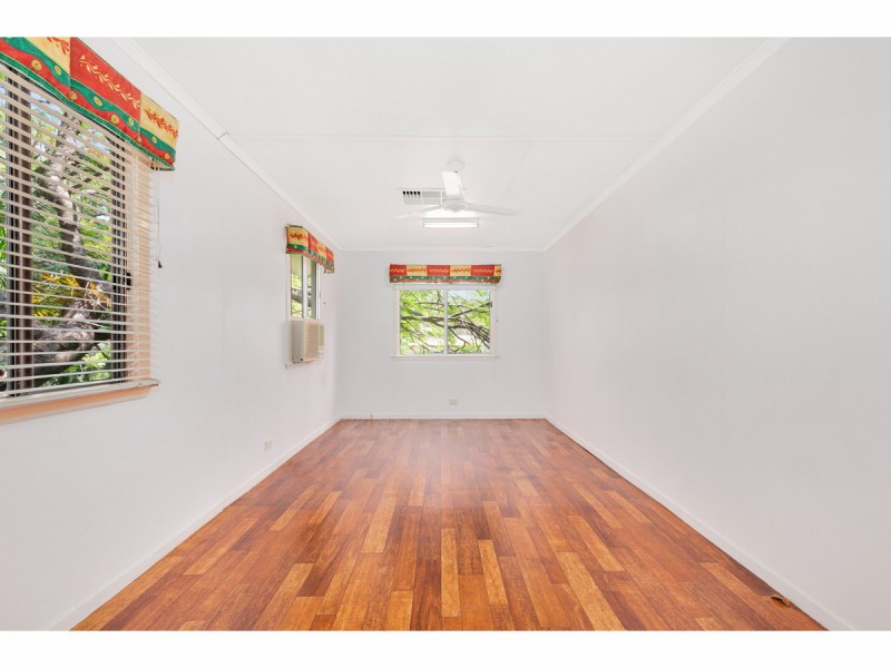 12 Mary Street, The Range QLD 4700