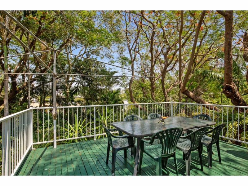 12 Mary Street, The Range QLD 4700