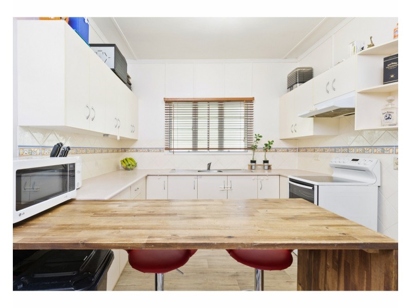 115 Main Street, Park Avenue QLD 4701