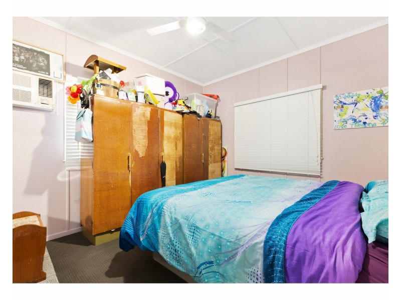 115 Main Street, Park Avenue QLD 4701