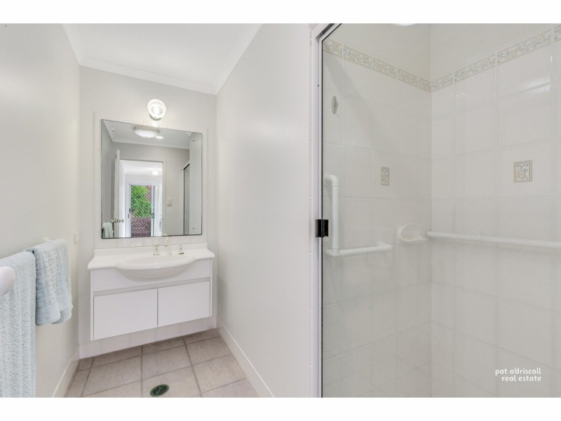40 King Street, The Range QLD 4700