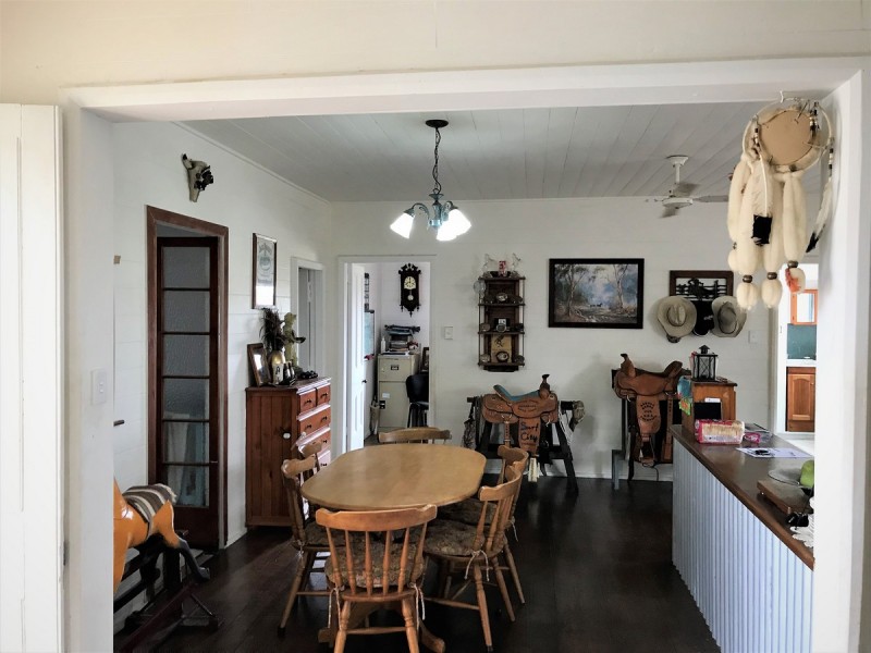 230 North Langmorn Road, Marmor QLD 4702
