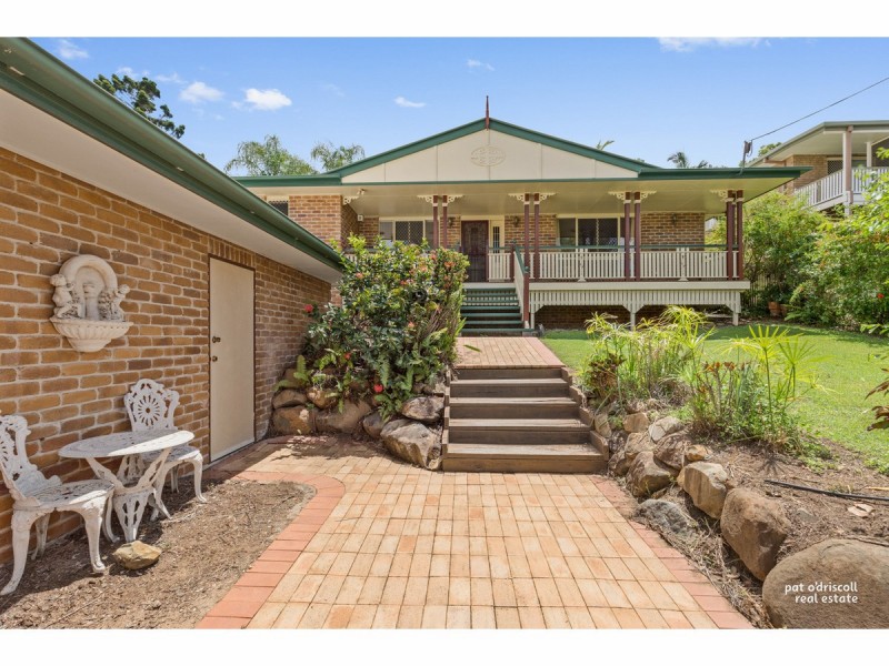 32 Lamington Street, The Range QLD 4700