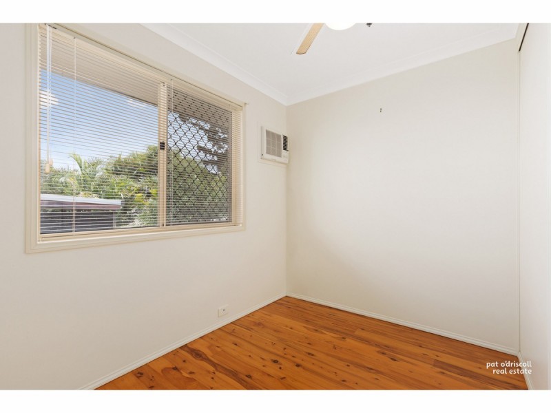 32 Lamington Street, The Range QLD 4700