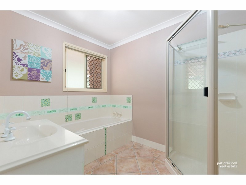 32 Lamington Street, The Range QLD 4700