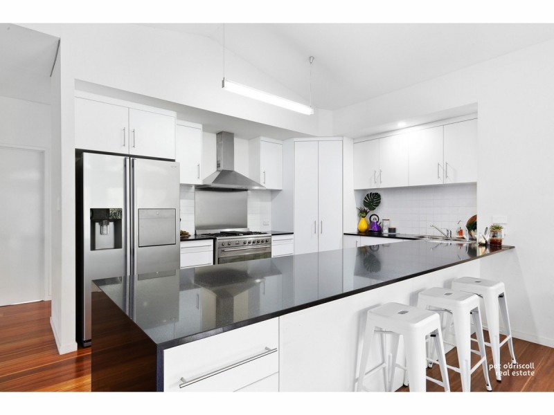 10 McRae Place, Frenchville QLD 4701