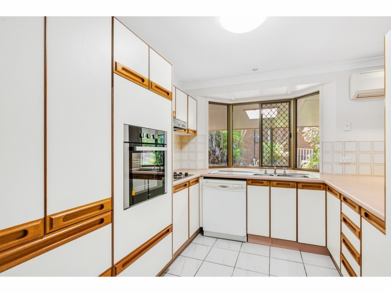 26 James Street, The Range QLD 4700