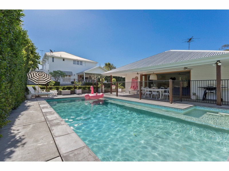 3 Henry Street, The Range QLD 4700