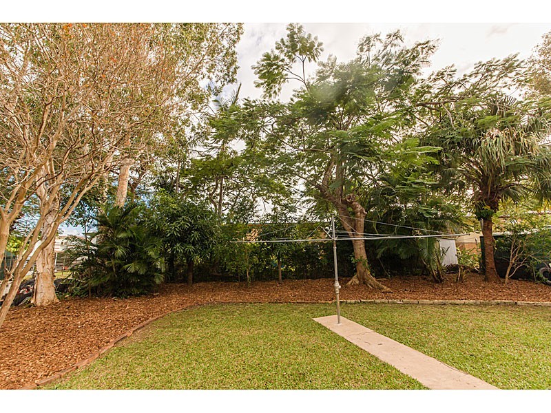 393 Philp Avenue, Frenchville QLD 4701