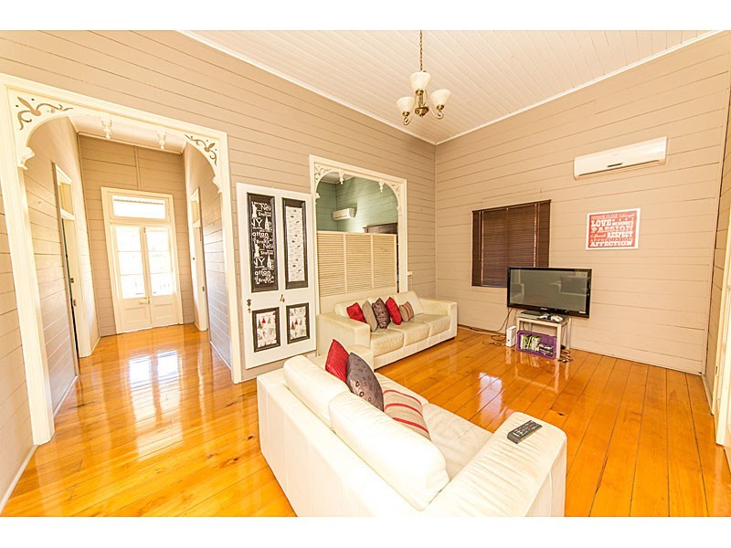 4 Norman Street, Wandal QLD 4700