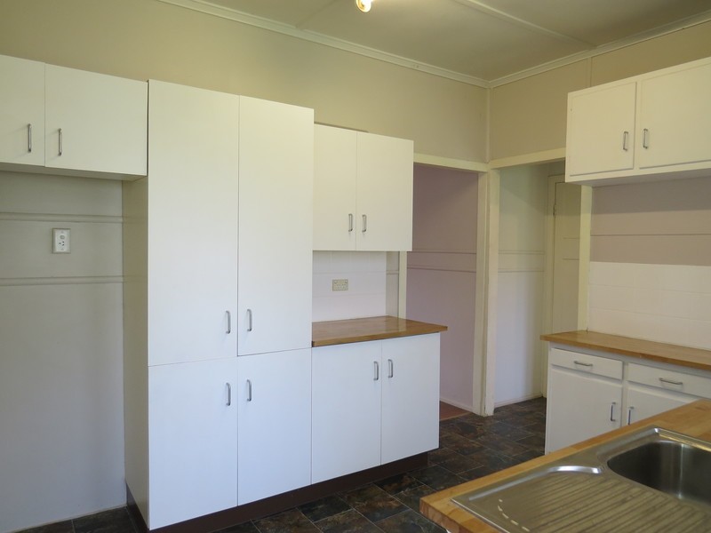 47 Heath Street, Wandal QLD 4700