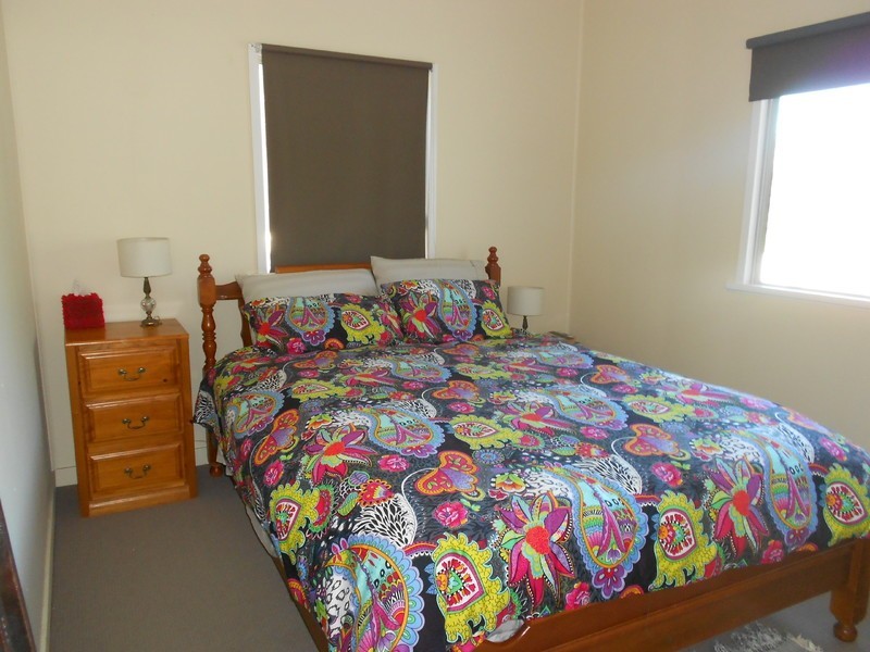 166 Elphinstone Street, Berserker QLD 4701