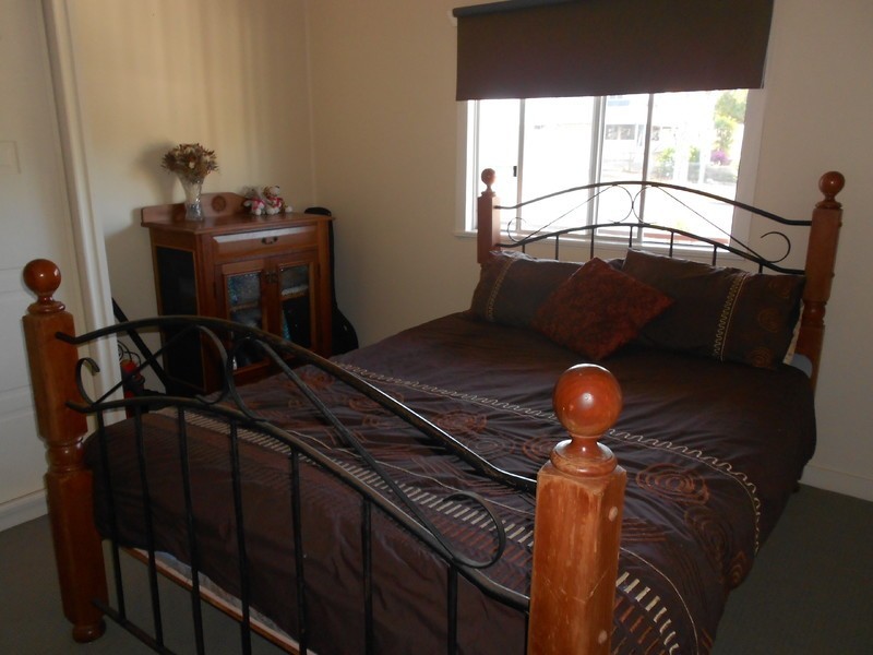 166 Elphinstone Street, Berserker QLD 4701