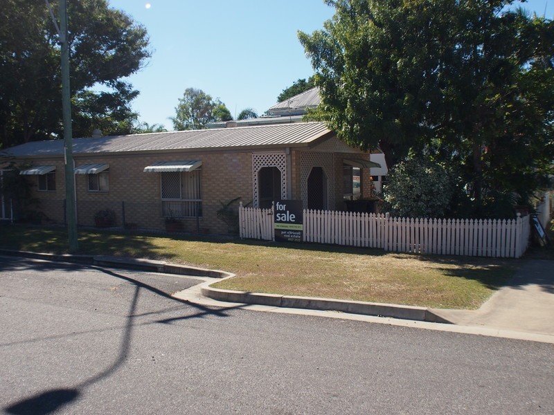 52 Albert Street, Rockhampton City QLD 4700