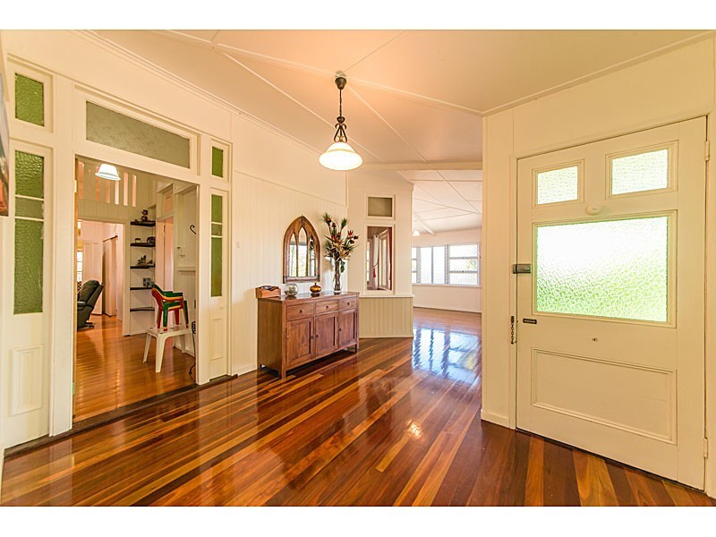 106 Caroline, The Range QLD 4700