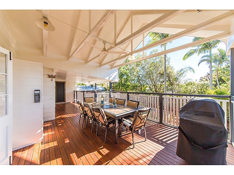 106 Caroline, The Range QLD 4700