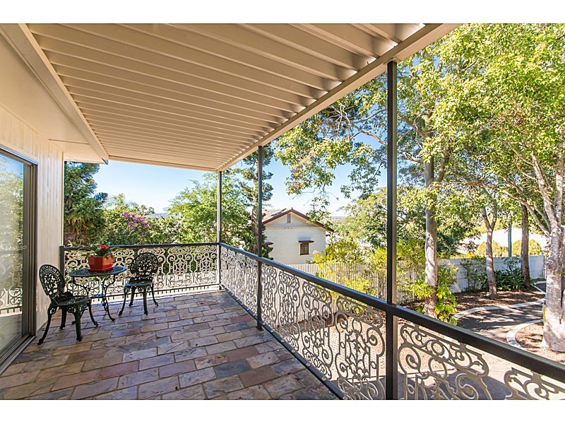 106 Caroline, The Range QLD 4700