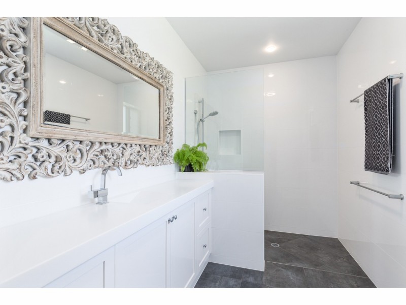 50 Agnes Street, The Range QLD 4700