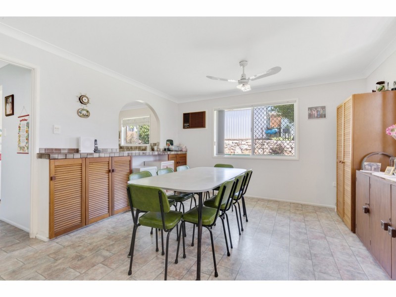 4 Moren Street, Frenchville QLD 4701