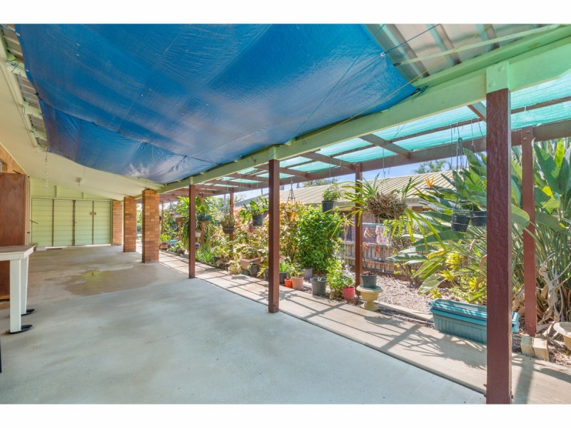 4 Moren Street, Frenchville QLD 4701