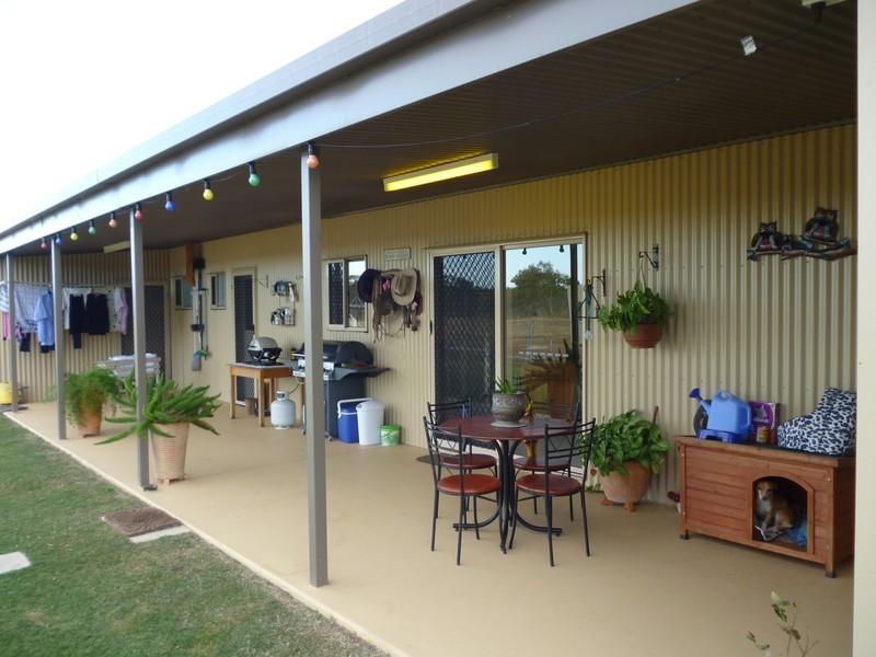 3100 Stanwell-Waroula Rd, Alton Downs QLD 4702