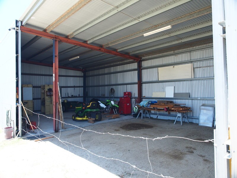 3100 Stanwell-Waroula Rd, Alton Downs QLD 4702