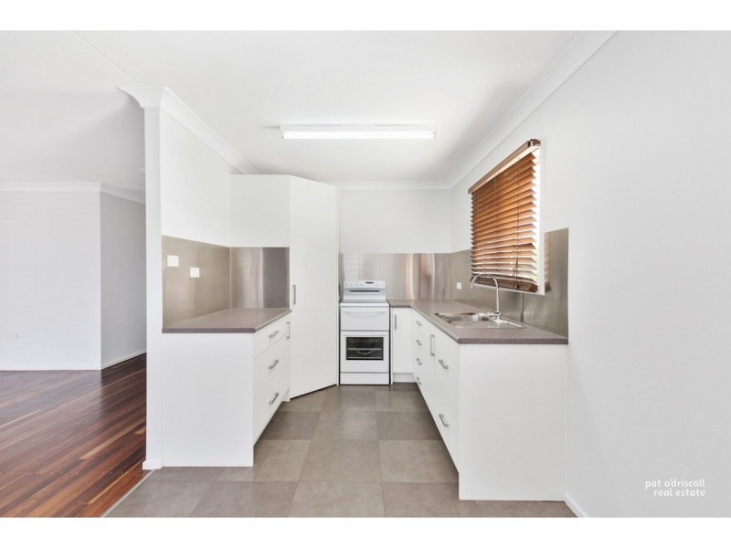 17 Thackeray Street, Park Avenue QLD 4701