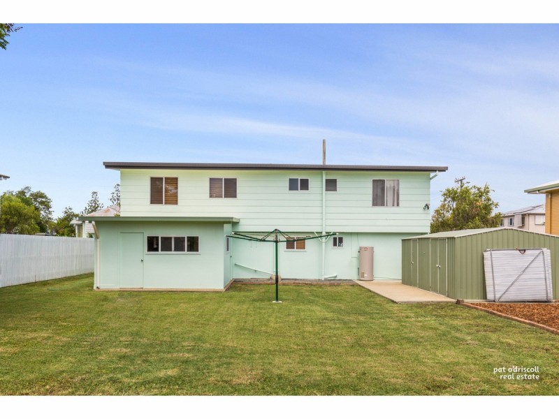 17 Thackeray Street, Park Avenue QLD 4701