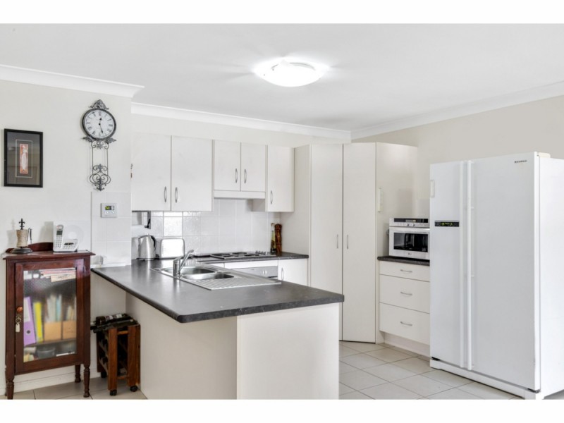 38 Joseph Street, Gracemere QLD 4702