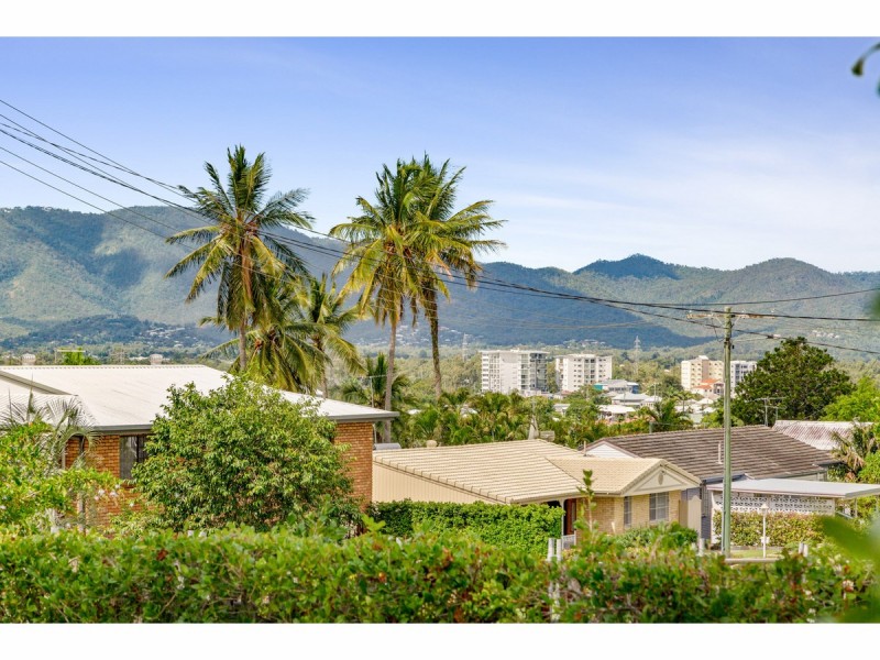 15 Boonah Street, Wandal QLD 4700