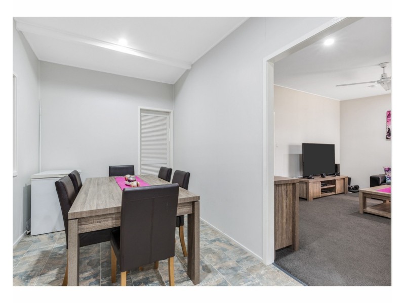 12 Churchill Street, Park Avenue QLD 4701