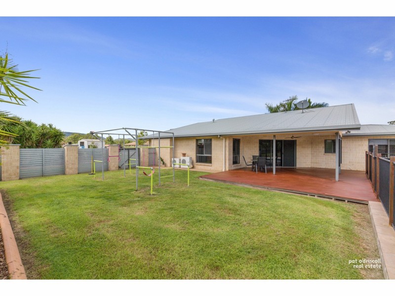 9 Stirling Drive, Rockyview QLD 4701