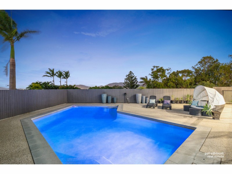 102 Caroline Street, The Range QLD 4700