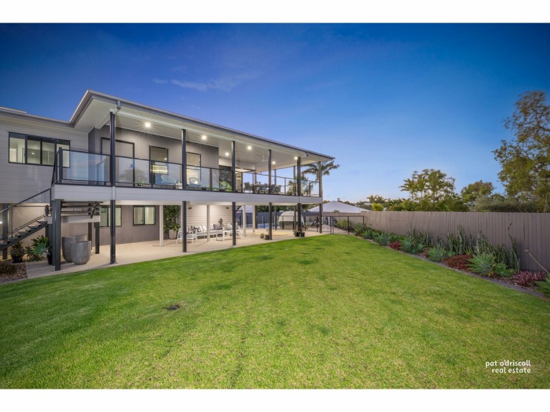 102 Caroline Street, The Range QLD 4700