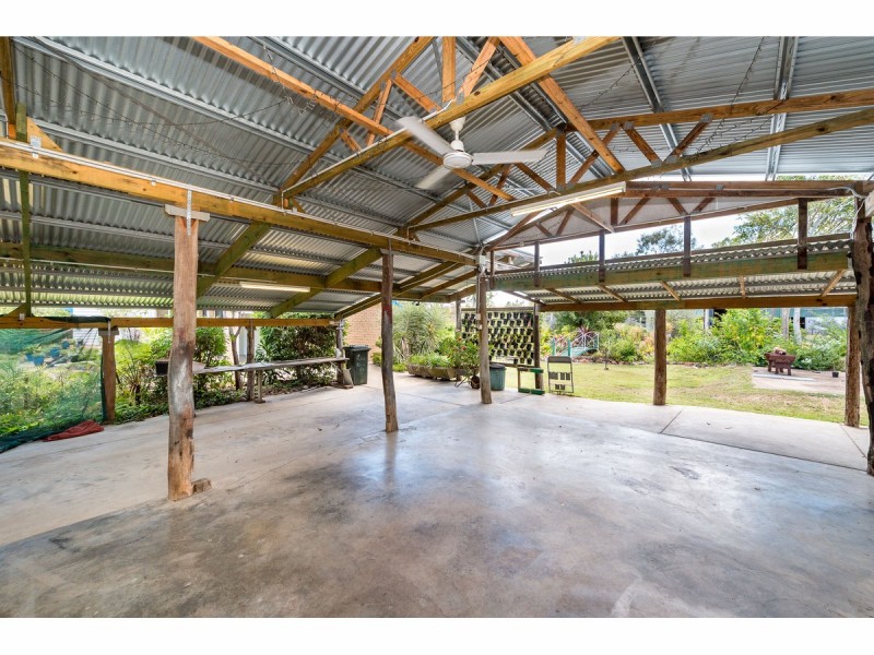 15 Stover Road, Nerimbera QLD 4701