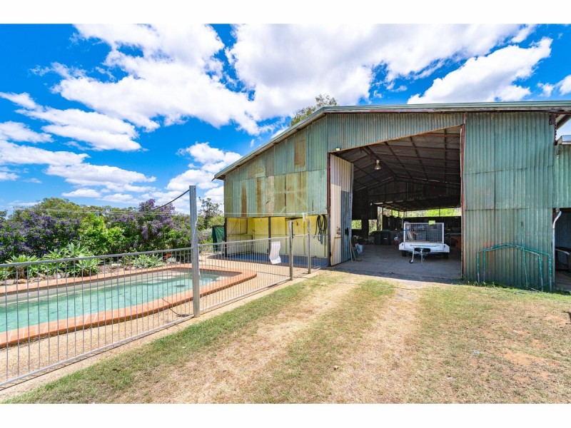 15 Stover Road, Nerimbera QLD 4701