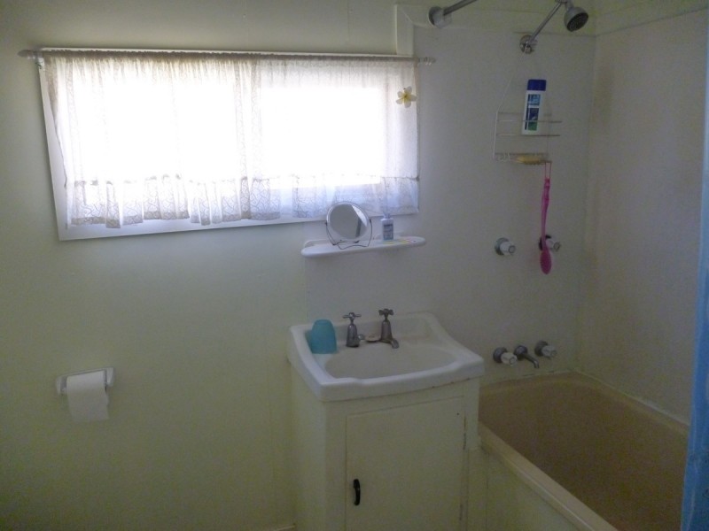 13 Nobbs Street, Berserker QLD 4701