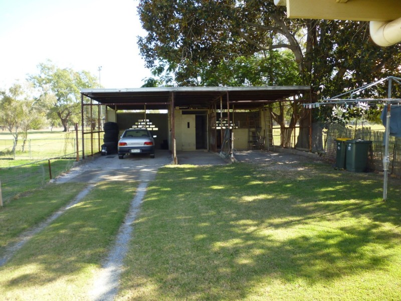 13 Nobbs Street, Berserker QLD 4701