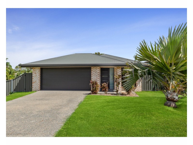 2/249 Mason Street, Koongal QLD 4701