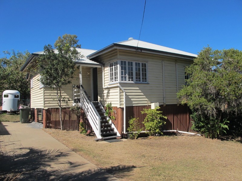 99 Jardine St, West Rockhampton QLD 4700