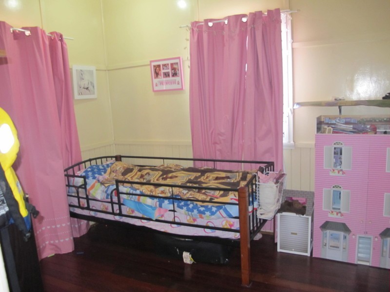 99 Jardine St, West Rockhampton QLD 4700