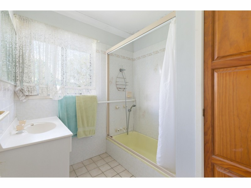 134 Dee Street, Koongal QLD 4701
