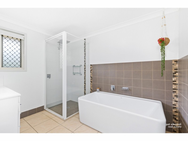 54 Schlencker Drive, Glenlee QLD 4711