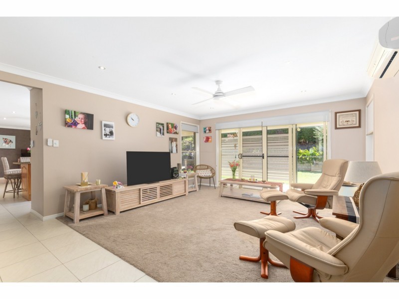 6-8 Kristie Drive, Rockyview QLD 4701