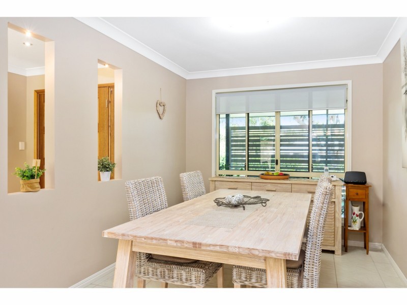 6-8 Kristie Drive, Rockyview QLD 4701