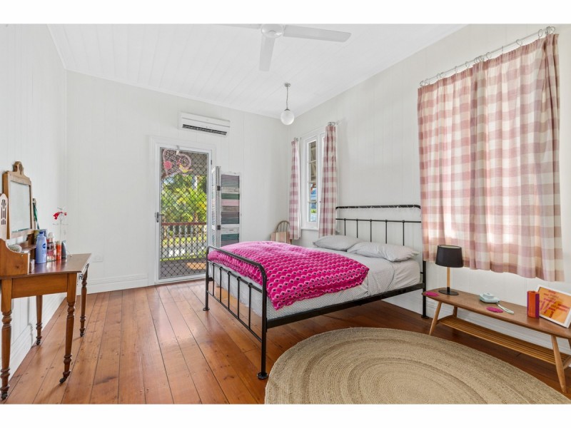 20 Brecknell Street, The Range QLD 4700